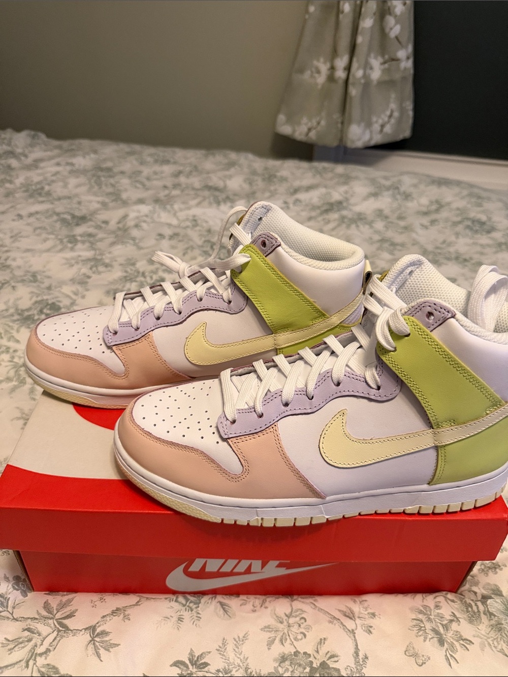 Women’s Nike Dunks High White, Pastel Pink, Lavender & Lime - Picture 5 of 10